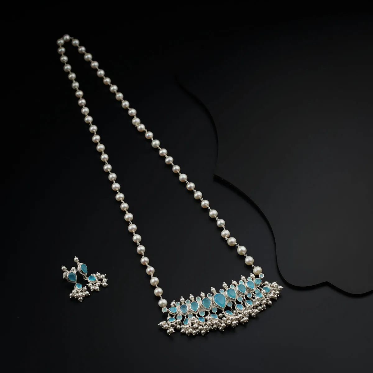 Classic Chalcedony Tanmani Set