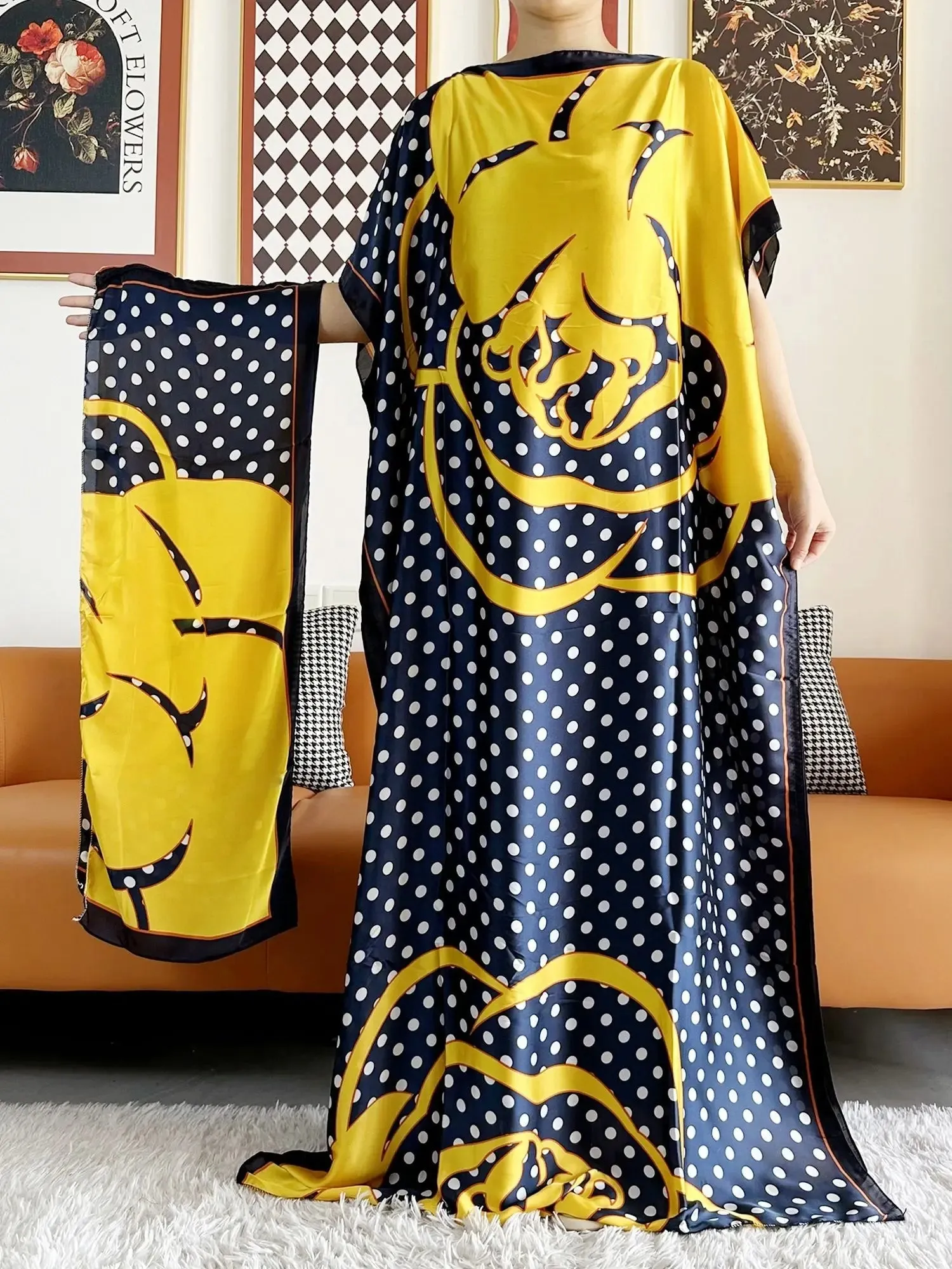 Elegant Printed Abayas: Soft, Loose-Fit Robes with Matching Scarves for Modern Muslim Women's Summer Fashion