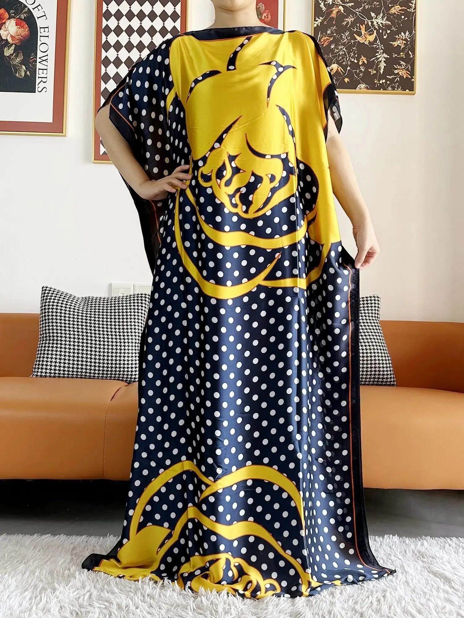 Elegant Printed Abayas: Soft, Loose-Fit Robes with Matching Scarves for Modern Muslim Women's Summer Fashion
