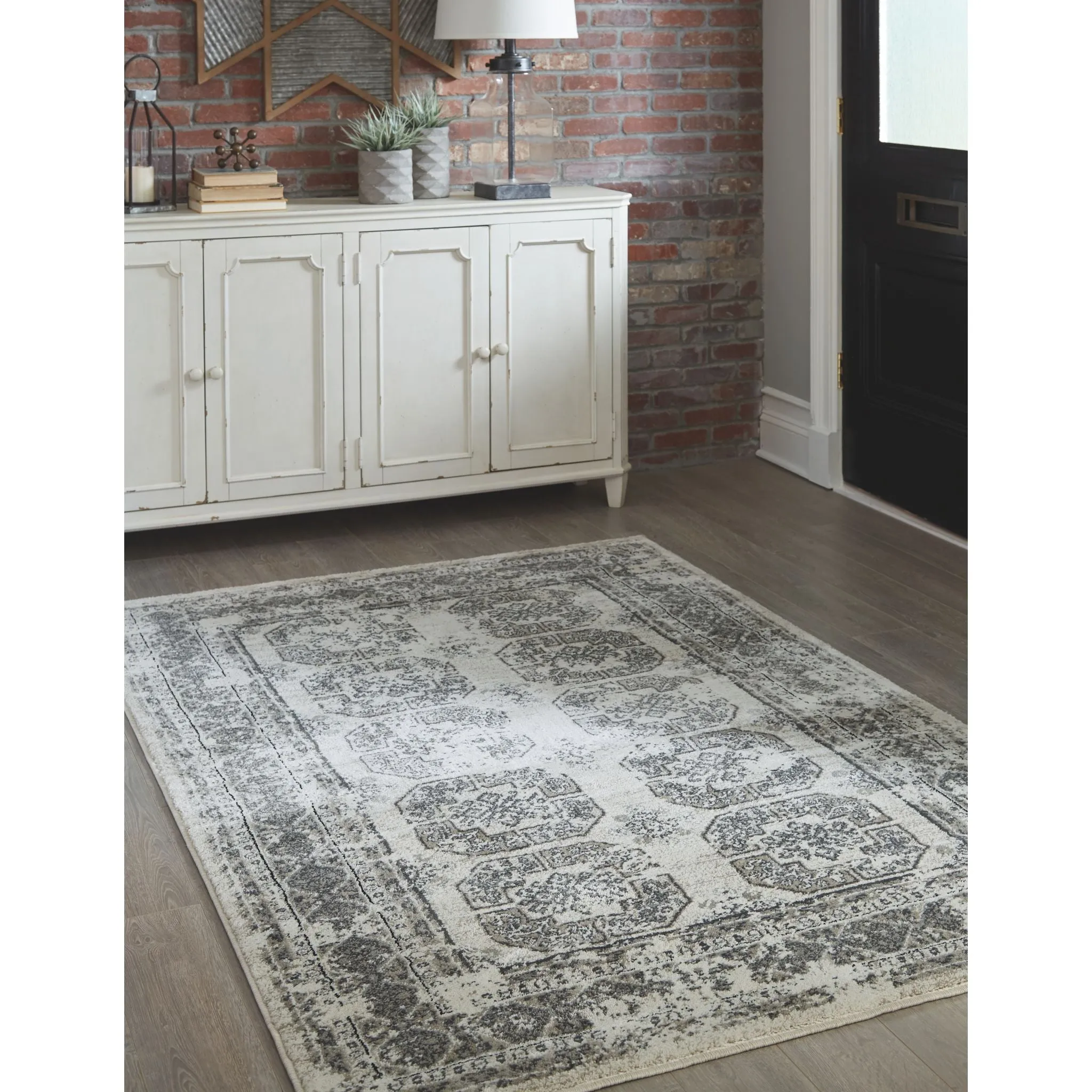 Jirou Area Rug - 5'x8'