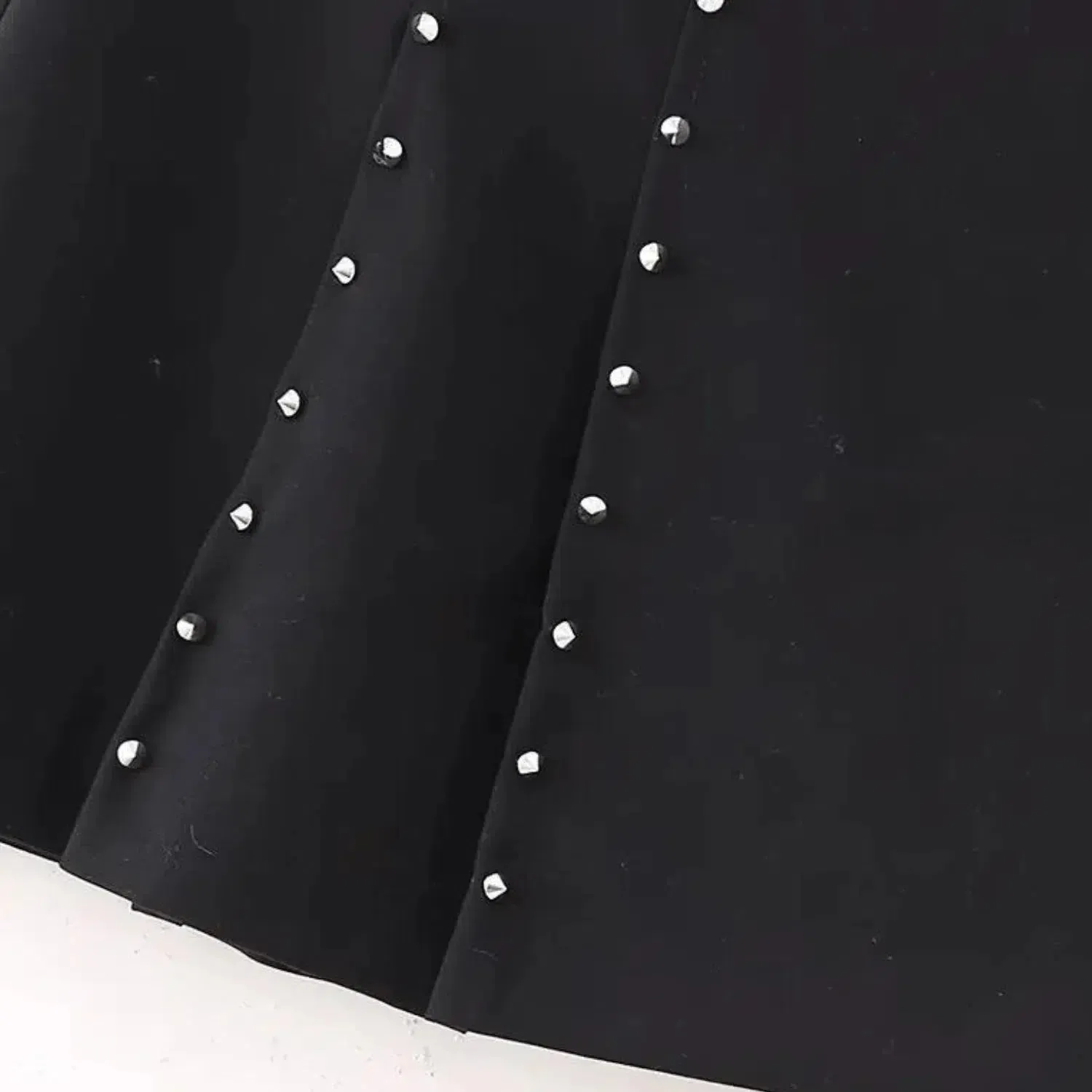 Luce Divina Set – Black – Studded short skirt