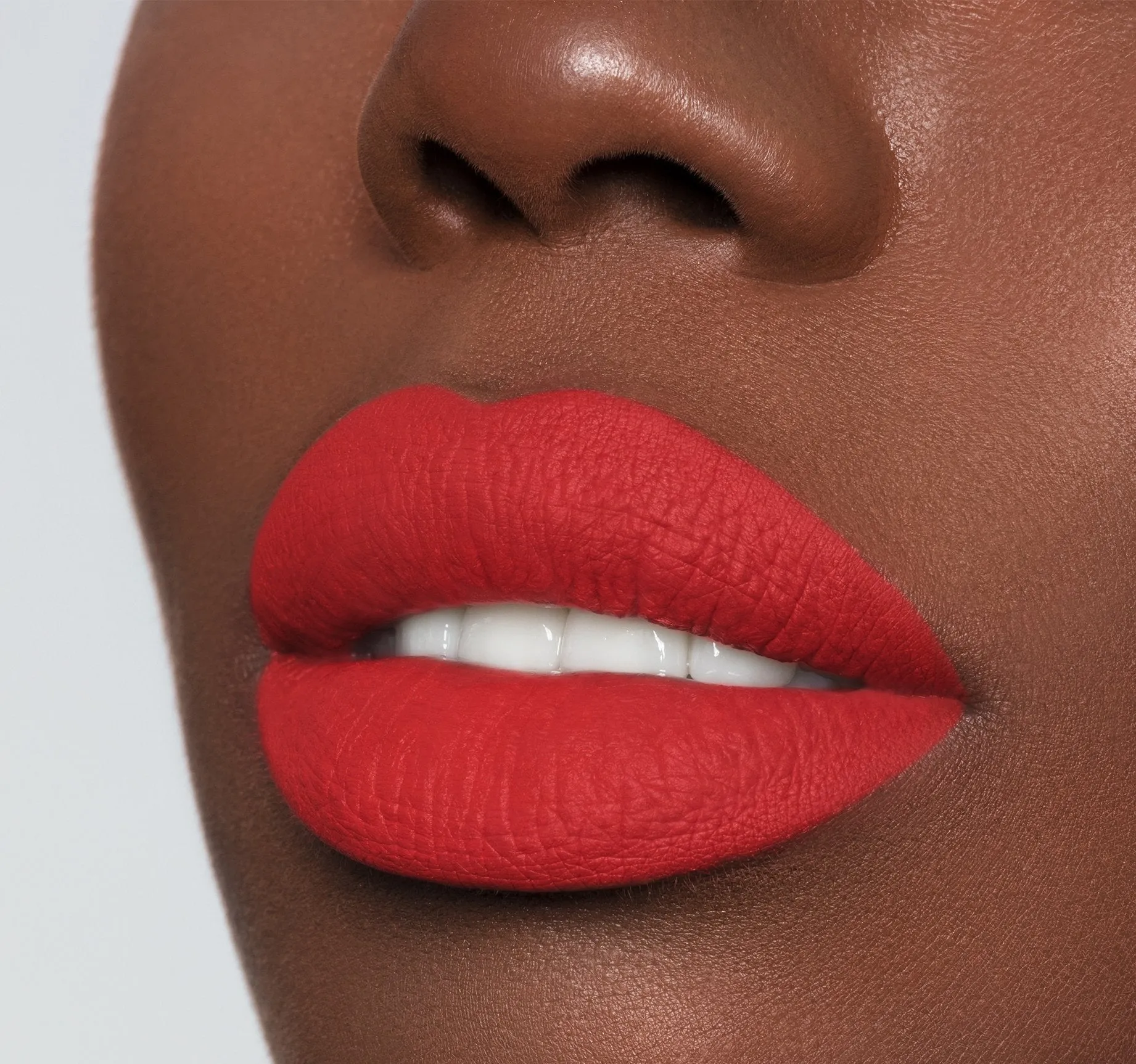 MEGA MATTE LIPSTICK – LOVER