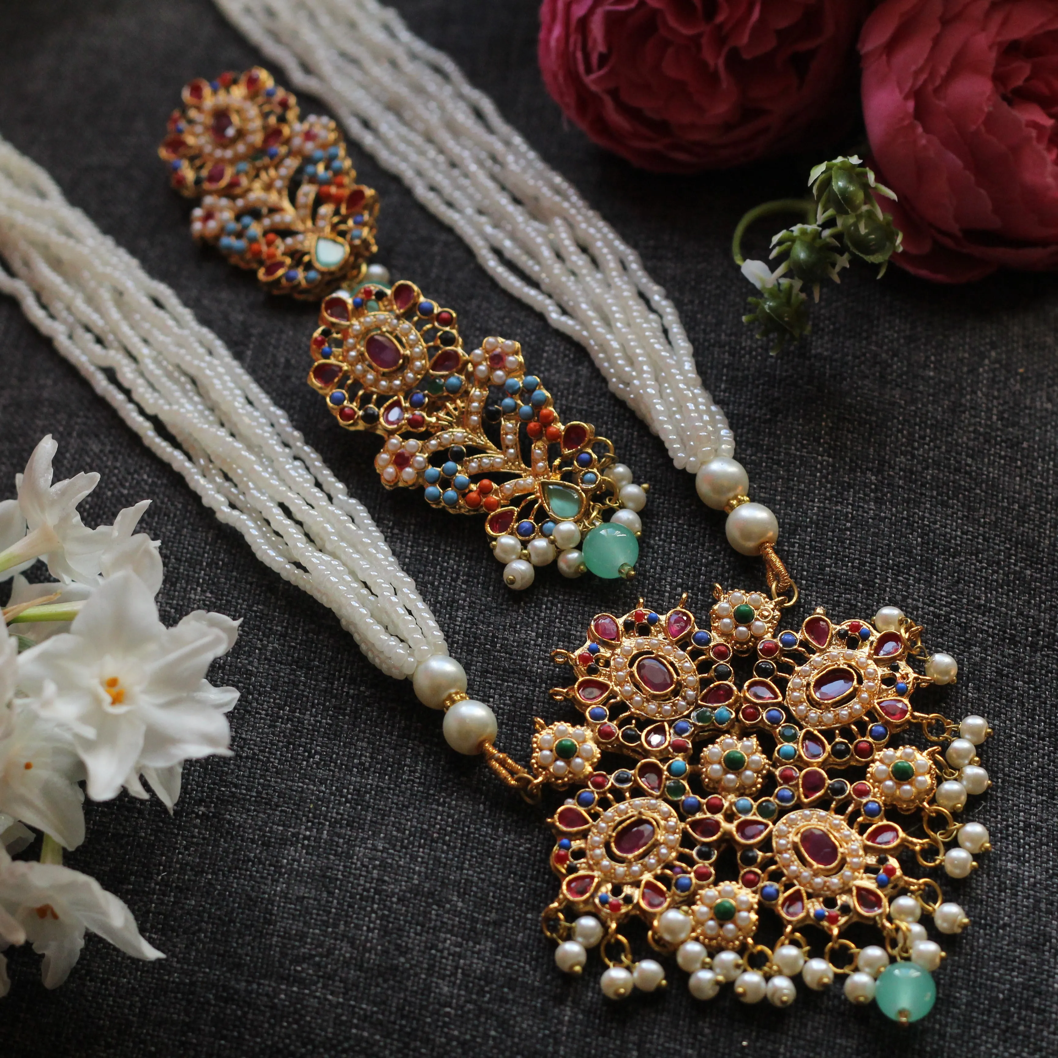 MINT LONG NECKLACE