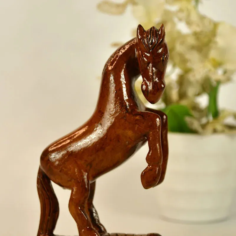 Racing Towards Greatness Wooden Horse Showpiece