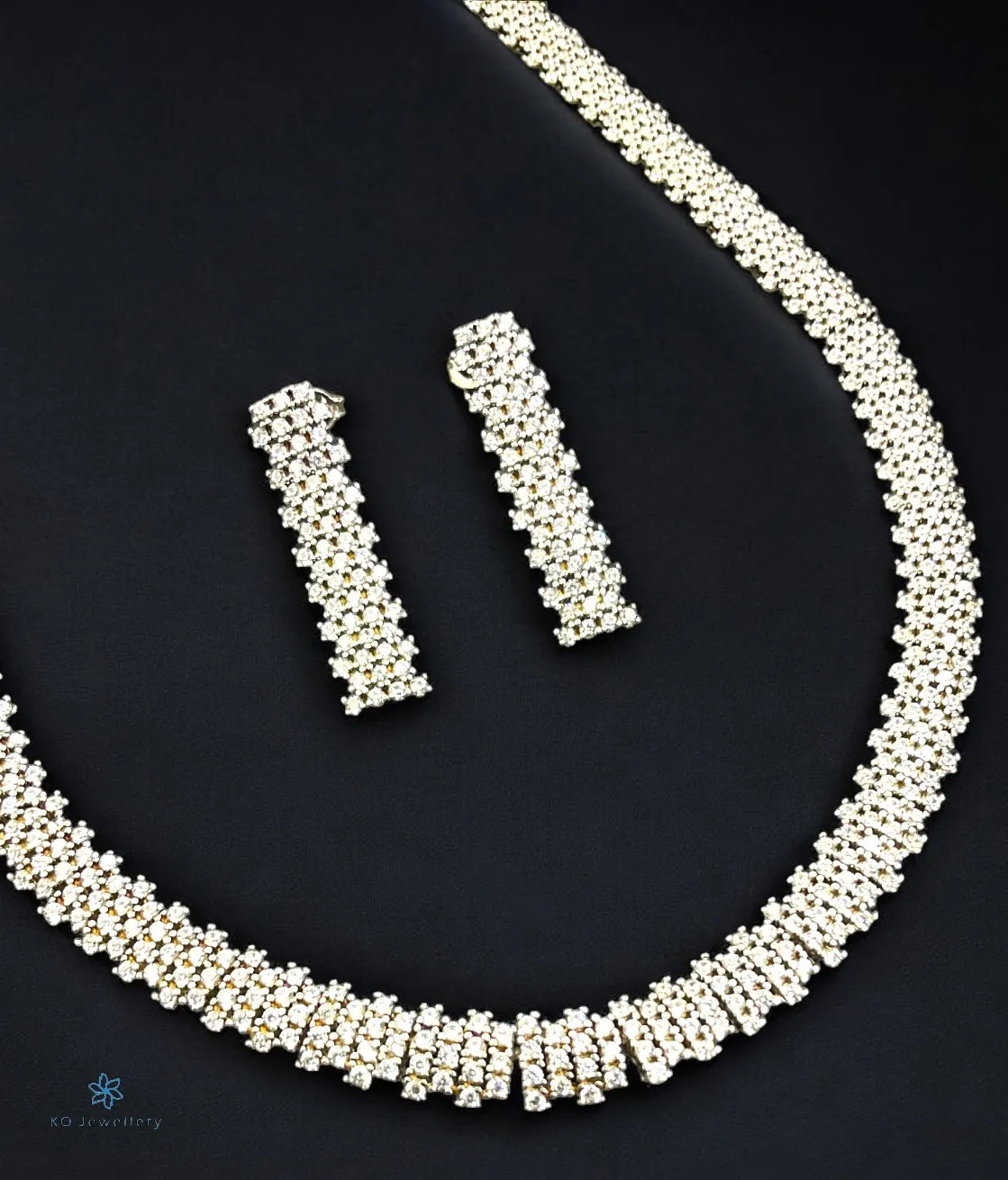 The Tallis Sparkle Silver Necklace & Earrings