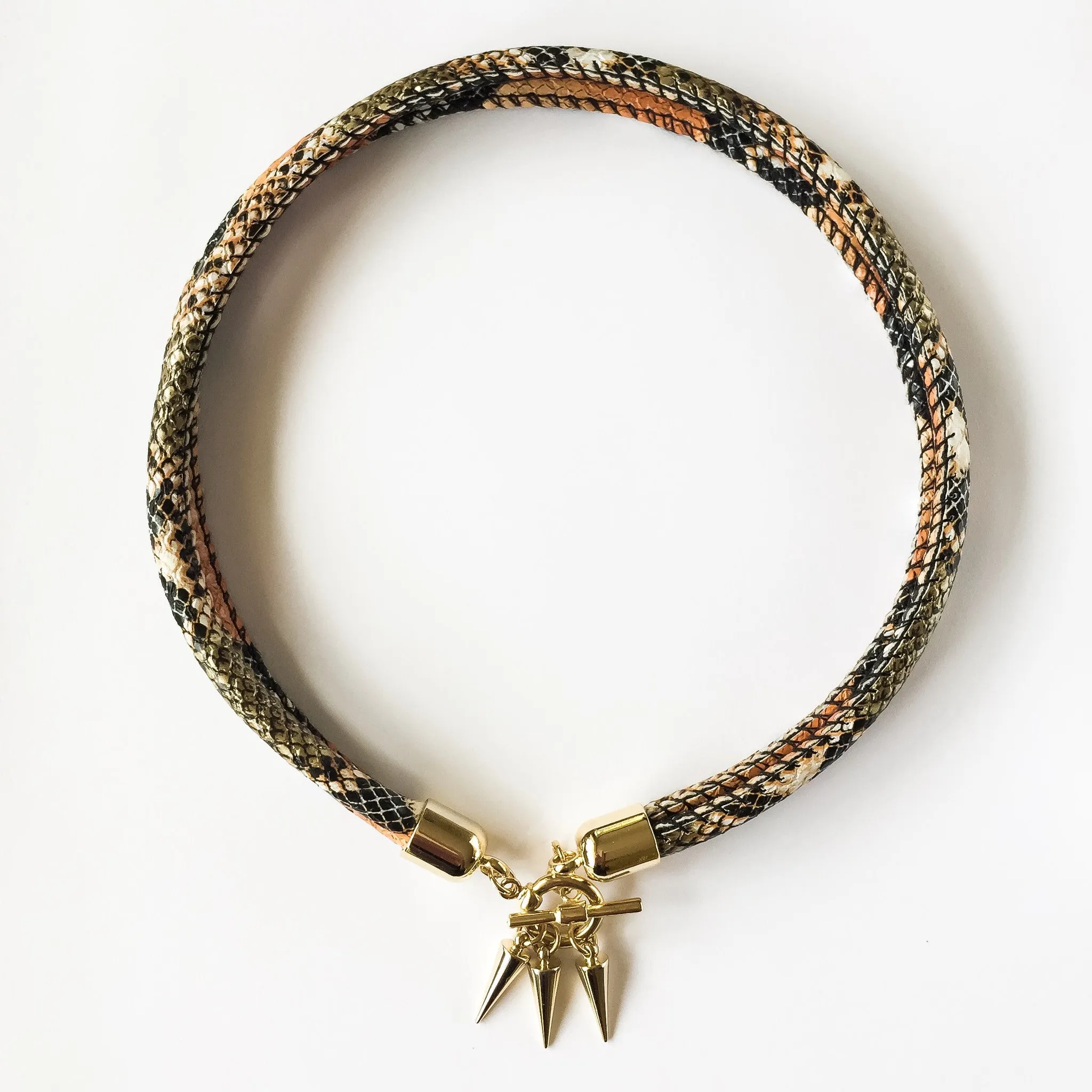 Two-in-one burnt orange snake-effect leather choker-double bracelet
