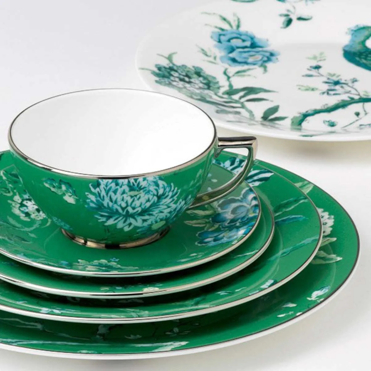 Wedgwood Jasper Conran Chinoiserie Teacup and Saucer Green Set of 2